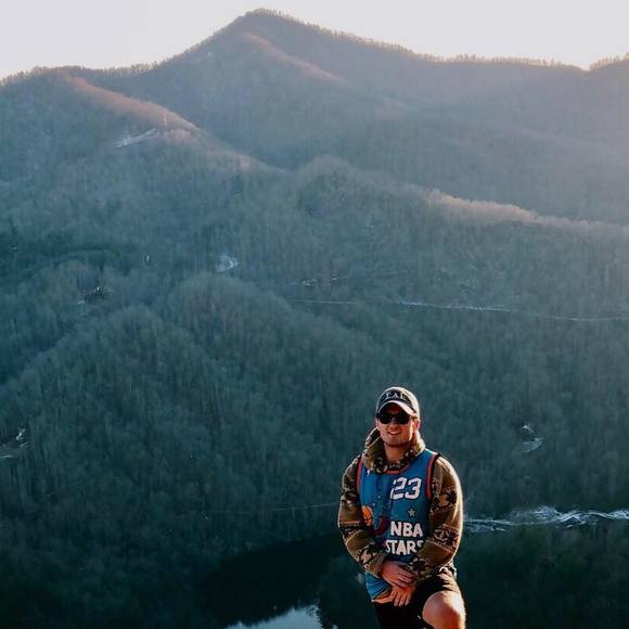 Meet your Posher, Mack - Picture 1 of 1